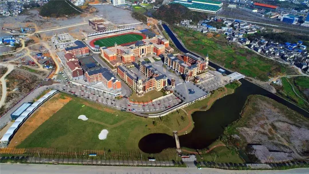 贝优合作国际高中：贵阳一中普瑞国际学校