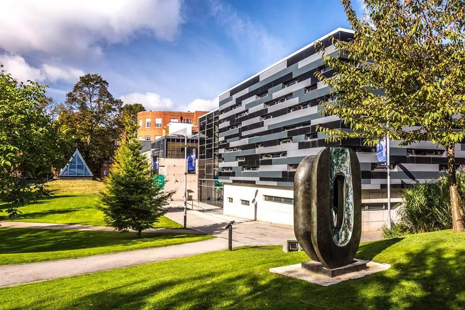 部分英国大学2020年语言课，已截止/即将截止申请